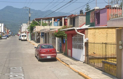 Sk16 - Casa En Remate Bancario En C. Chihuahua, Puerta Del Sol, Palmira, Veracruz (65% Debajo Del Valor Comercial Solo Recurso Propio De Contado)