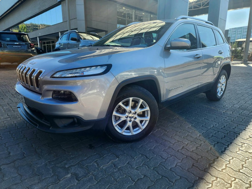 Jeep Cherokee 3.2 Limited At 4x4