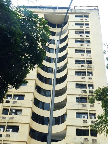 Mariana Castillo Alquila Apartamento En Res Bonsai, Valles De Camoruco - Pla-1756