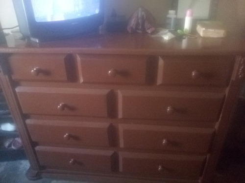Imagen 1 de 1 de Peinadora De Madera Gruesa
