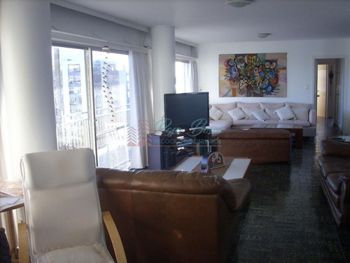 Apartamento En Brava, 2 Dormitorios *- Ref: 1575