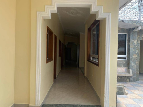 Imagen 5 de 14 de 147378 Liliana Trias 04140432833 Casa Alquiler Trigal Sur