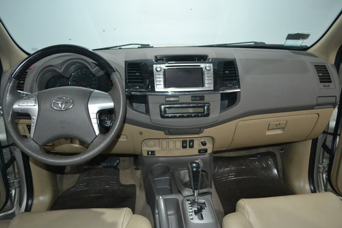 Toyota Hilux Sw-4 3.0 Tdi Srv A/t 2012 -imolaautos
