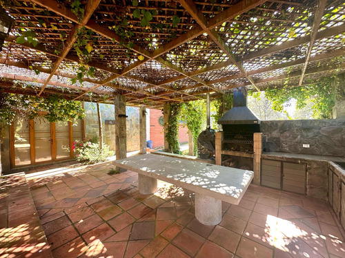 Casa Con Laguna, 7.235m2, Quillon