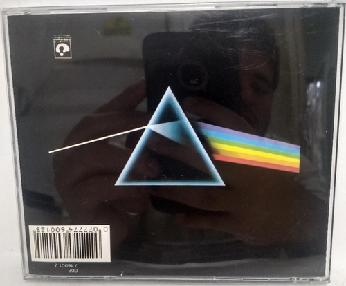 Imagen 2 de 2 de Pink Floyd- Dark Side Of The Moon Cd- Importado Uk Impecable