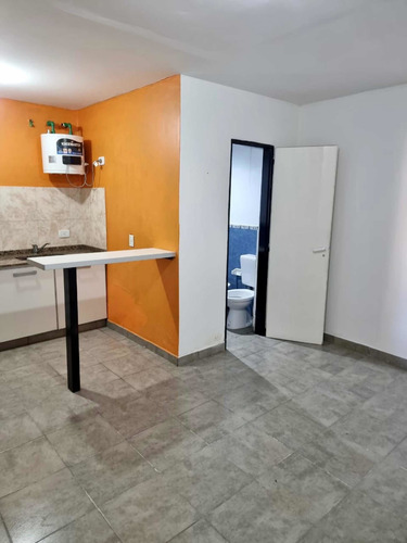Imagen 4 de 10 de Condominio En Venta 8 Deptos - Pilar Centro