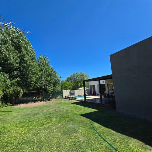 Hermosa Casa, Ruta 1 Km 11 / Casa Apta Crédito ¡no Pierdas Esta Oportunidad!