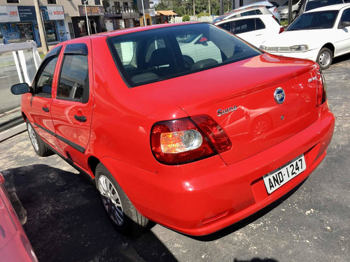 Imagem 3 de 6 de Fiat Siena 2006 1.4 Elx Flex 4p
