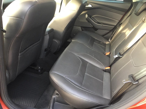Imagen 10 de 10 de Ford Focus Titanium 2.0 A/t #gs .-