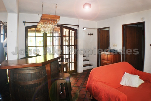 Imagen 9 de 17 de En Venta Hermosa Casa De Tres Dormitorios En Colonia Del Sacramento