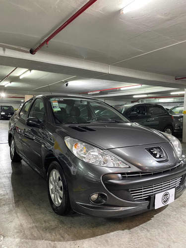 Peugeot 207 1.4 Sedan Xs 2011 Gnc Sepautos