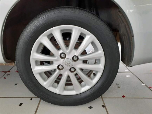 Imagem 12 de 12 de Etios 1.5 Xls Sedan 16v Flex 4p Manual