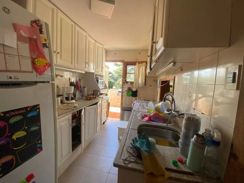 Gran Propedad En Venta En El Centro De San Carlos! Casa De 3 Plantas, Con Local Comercial!
