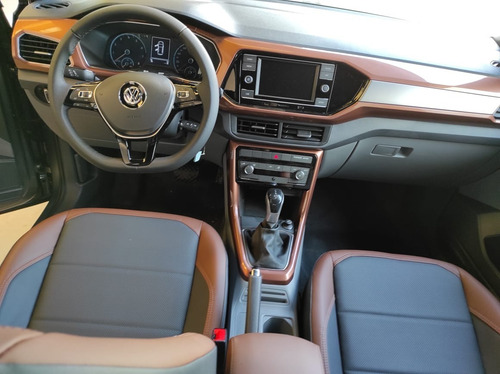 Volkswagen T-cross 1.6 Comfortline At