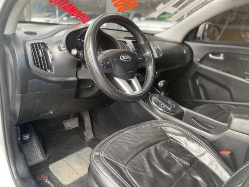 Imagem 5 de 10 de Kia Sportage 2.0 Lx 2014 Flex - Automático - Multimidia