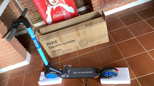 Imagem 4 de 9 de Patinete Eletrico Xiaomi (360) Sem Uso