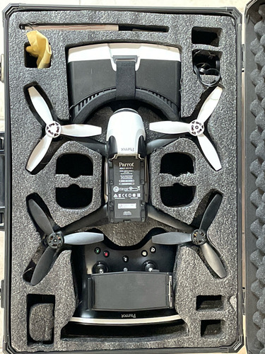 Dron Parrot Bebop 2 Con Hard Case Control Fpv Headset 2 Pila (Usado)
