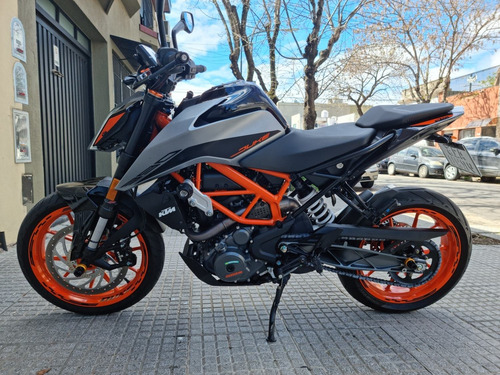 Imagen 3 de 12 de Ktm Duke390