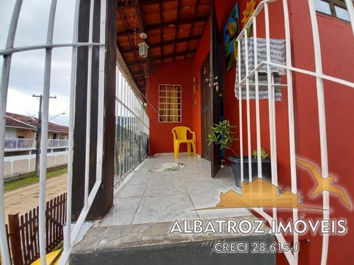 Imagem 17 de 18 de Imóvel Excelente Para Investimento - 01 Edícula + Kitnet + 03 Suítes Á 250mts Da Praia. - Ca423