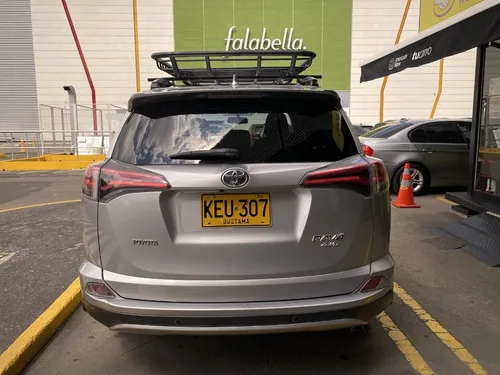Toyota RAV4 2.5 Xroad