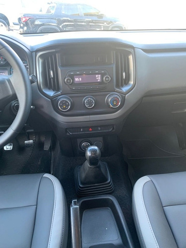 Imagem 12 de 15 de Chevrolet S10 2020 2.8 Ls Cab. Dupla 4x4 4p