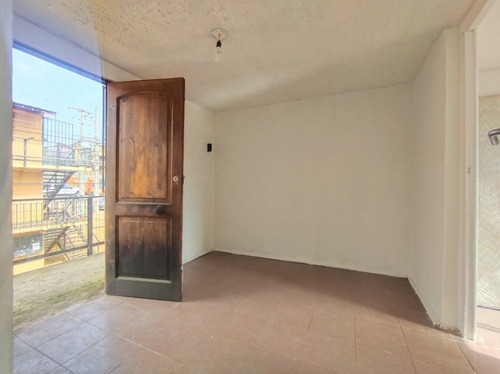 Venta Depto De Inversión 2d,1b, Pobl. Alejandro Navarrete.t