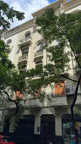 Departamento En Venta De 7 Ambientes Apto Profesional