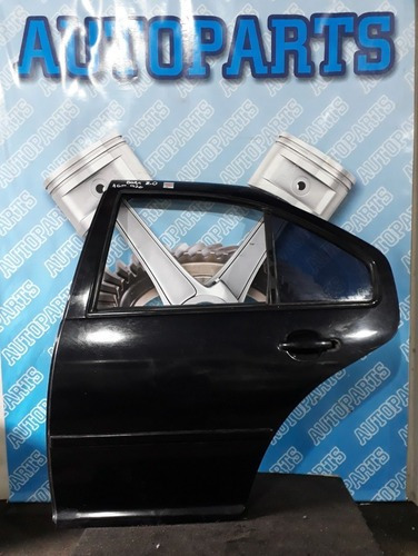 Puerta Trasera Izquierda Volkswagen Bora 2008