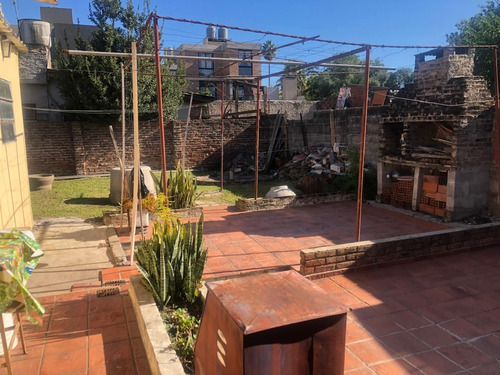 Casa Ituzaingó Norte - Venta - 4 Ambientes