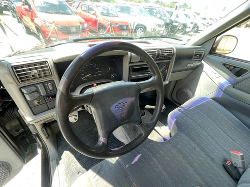 Chevrolet S-10 Pick-Up Std. 2.2 MPFI / EFI