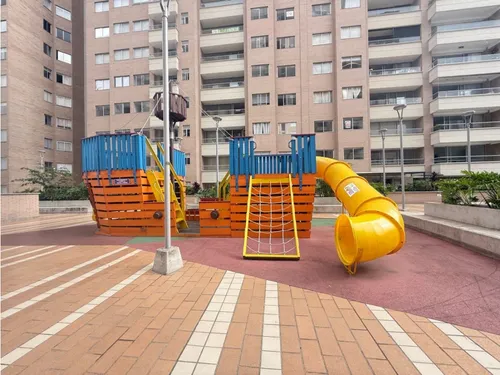 Se Vende Apartamento En Calazans Parte Plana