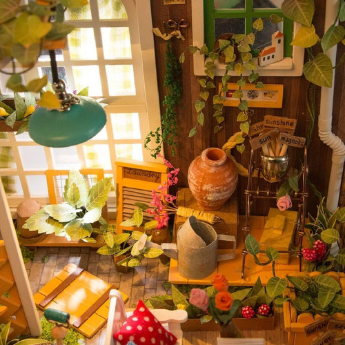 Kit Casa Miniatura Rolife Jardín De Miller 19.5x18.3x20.8cm
