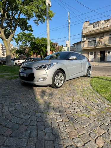 Hyundai Veloster 1.6 130cv At
