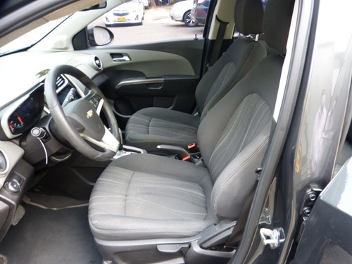 Chevrolet Sonic Lt At 1600cc