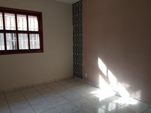 Imagem 9 de 18 de Casa Para Alugar, 160 M² Por R$ 2.000,00/mês - Jardim Campo Grande - Caçapava/sp - Ca0172
