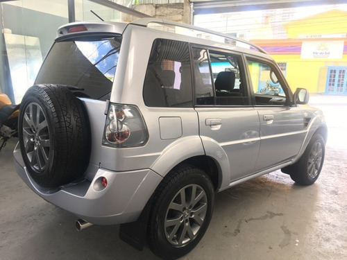 Mitsubishi Pajero Tr4 2.0 4x2 Manual Flex