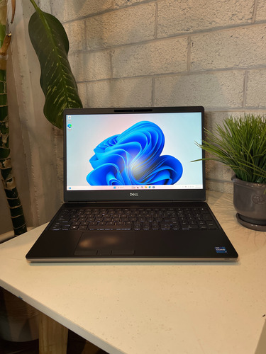 Workstation Dell Precision 7560 I7 11va 32 Ram Nvidia T1200 (Reacondicionado)