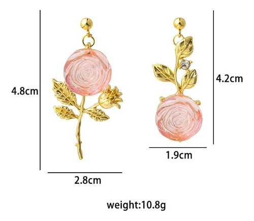 Aretes De Flores Asimétricas Con Color Dorado De Acero