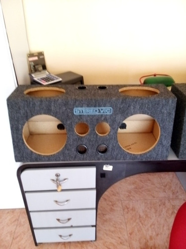 Cajon Sonido Vacio: Bajos 10 Pulgada, Cornetas 6x9, Tuister.