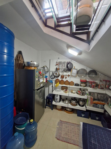 Townhouse De Oportunidad En Lomas Del Este-sl