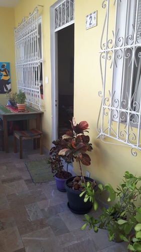 Casa De Vila À Venda Na Rua Senador Soares, Vila Isabel, Rio De Janeiro - Rj - Liv-12268