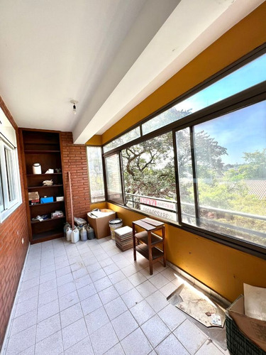 Venta Departamento 4 Dormitorios Otros Barrios Con Cochera