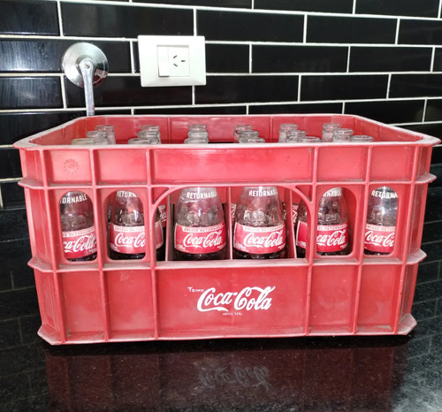 Cajón De Coca Cola Con 24 Botellitas De 200cc,año 2002