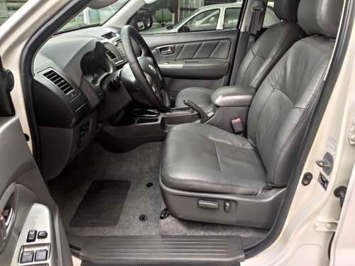 Toyota Hilux Srv 3.0 2012 Automatico Cabine Dupla 4x4