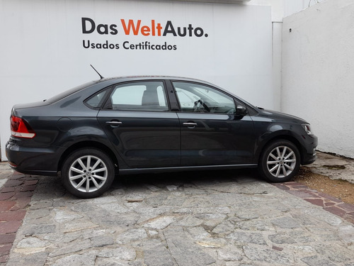 Imagen 2 de 14 de Volkswagen Vento 2019 1.6 Highline Mt