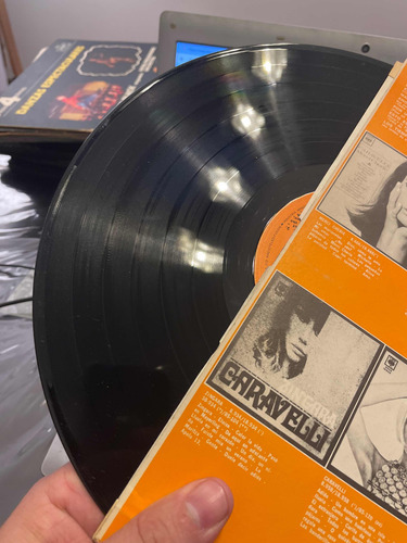 El Tonto Caravelli Vinilo (Usado)