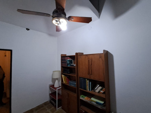 Venta Casa 5 Amb Haedo-c/jardin Y Pileta-garage