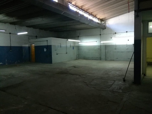 Imagen 2 de 14 de Galpon En Venta En Ramos Mejia Sur