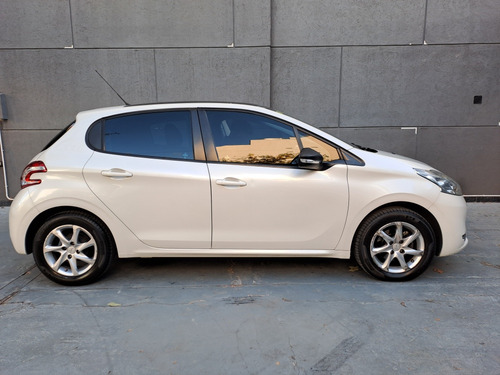 Peugeot 208 1.6 Allure Nav Tiptronic