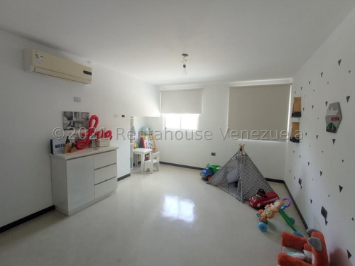 Imagen 16 de 26 de Townhouse En Venta, El Bosque, Valencia. 22-19164 Rentahouse